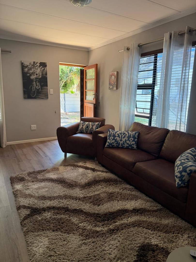 2 Bedroom Property for Sale in Protea Heights Western Cape